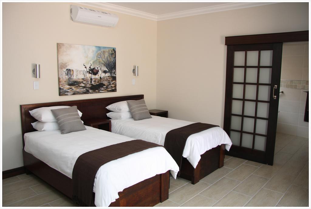 Be At Home Guesthouse Клерксдорп Номер фото