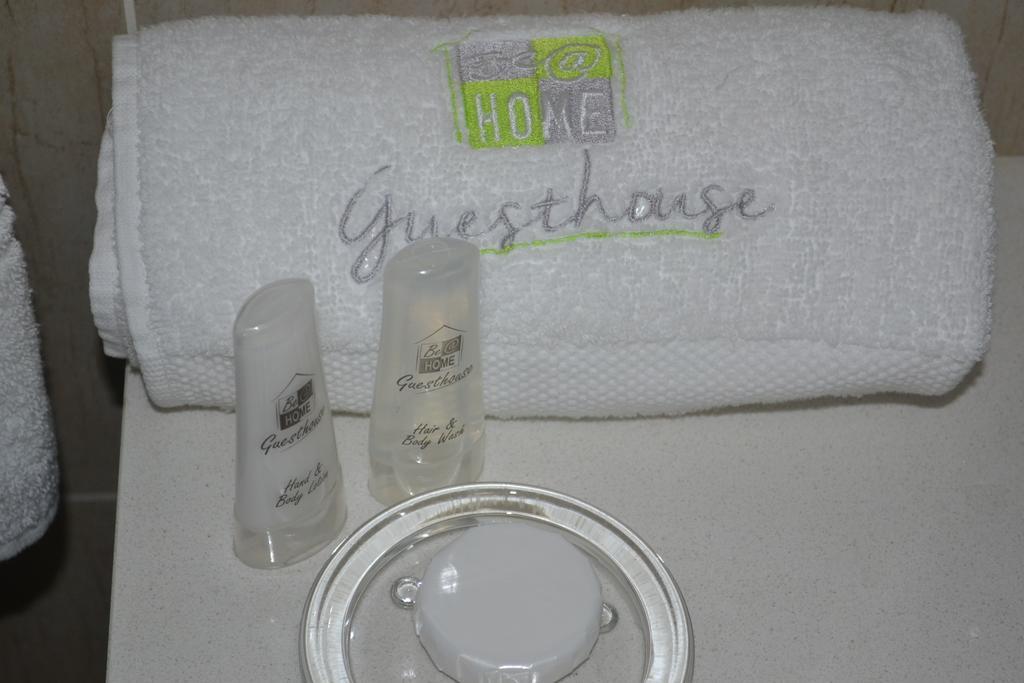 Be At Home Guesthouse Клерксдорп Экстерьер фото